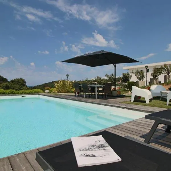Villa piscine vue mer, hotel di Pietrosella