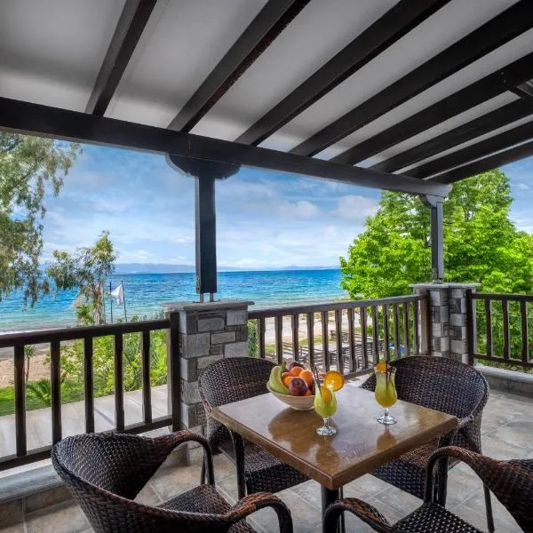 Iakovakis Seaside Exclusive Apartments, hotel v destinaci Koropi