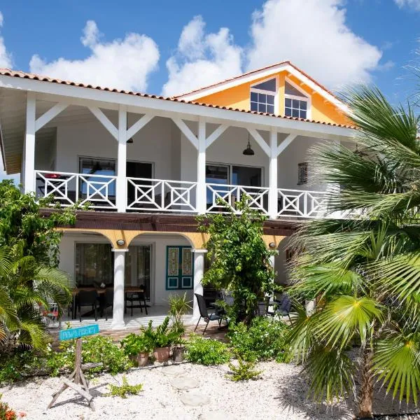 Masbango Beach Resort, hotel in Jan Thiel
