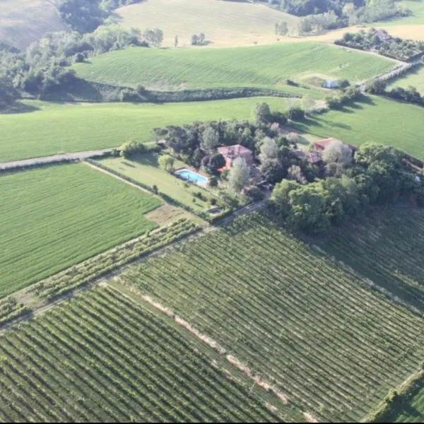 카스텔 산 피에트로 테르메에 위치한 호텔 Villa degli Olmi