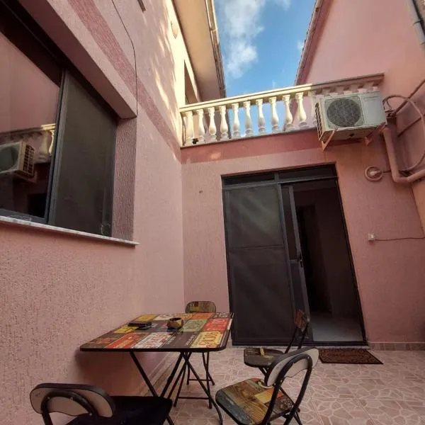 GEX Guest House, hotel v destinaci Tirana