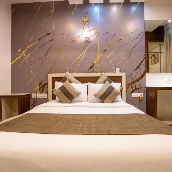 Aishwarya Suites, hótel í Mysore