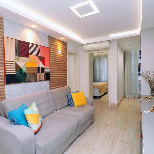 Luxuoso quarto e sala 300m da praia de Copacabana
