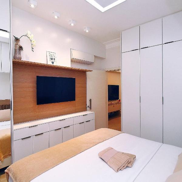 Luxuoso quarto e sala 300m da praia de Copacabana - Foto 2