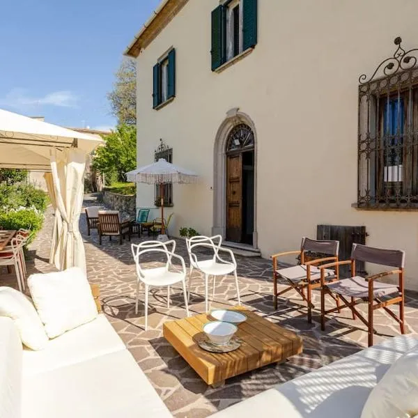 gite Da Clara, hotel in Serrazzano