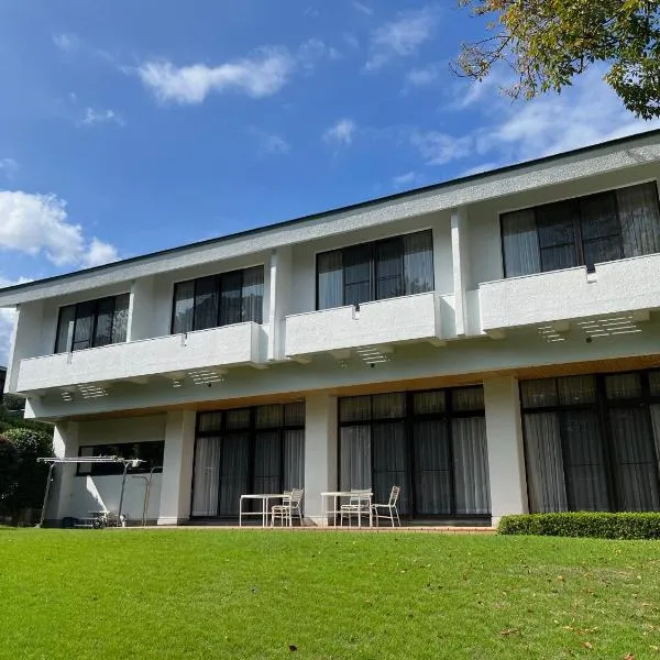 ドックランが有る素泊まりのお宿ワンダフル, hotel v destinaci Ito