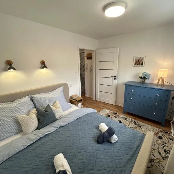 Luxury Apartment PECKA in city centre, hotel v destinaci Martin