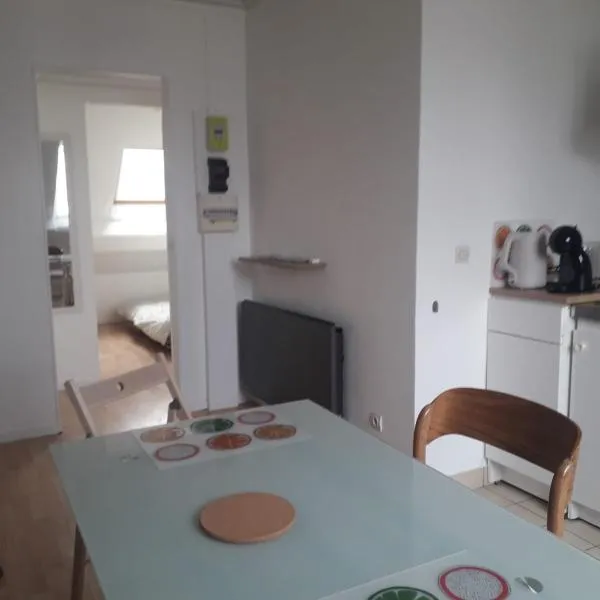 T1 deux chambres Gare du nord