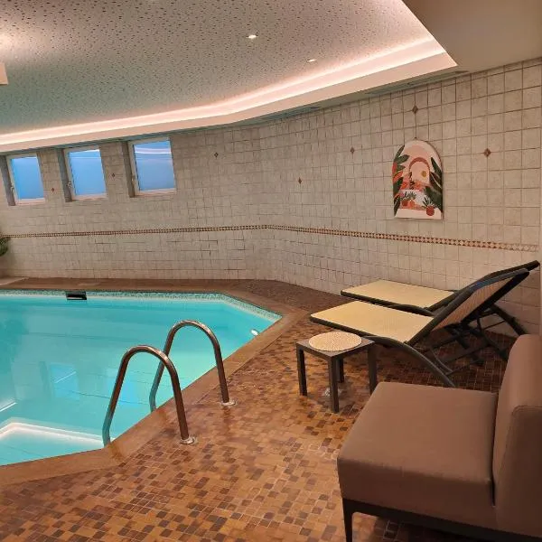 Hotel Alpenblick, hotel di Sarntal