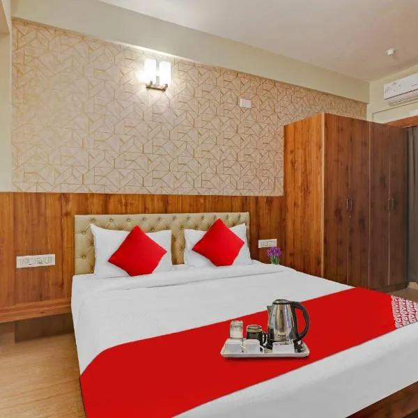 Global Stay Near Kengeri Bus Terminal Metro Station, hotell i Kumbalgod