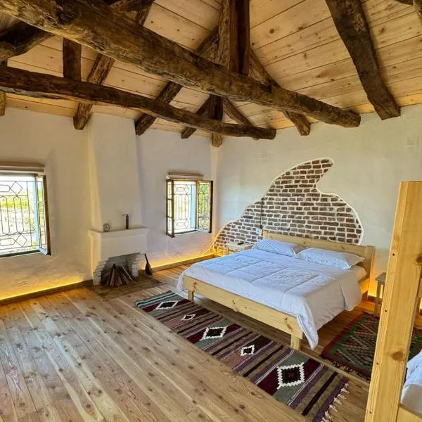 Guesthouse Vitoria - Mrizi i Zanave, hotel v mestu Fishtë