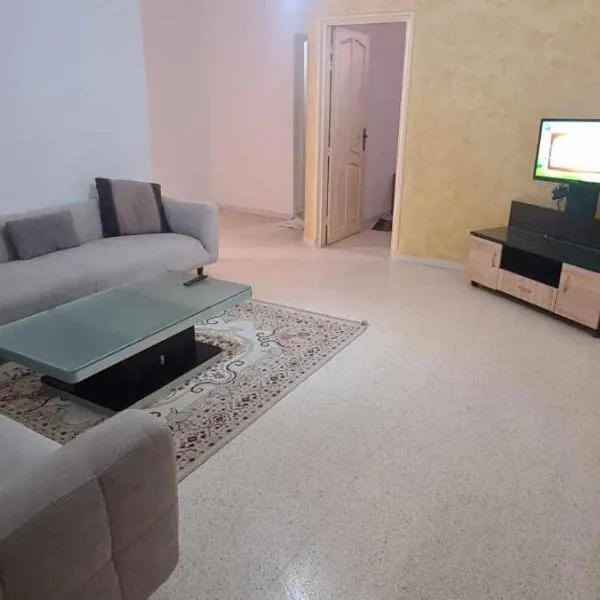 Résidence karim mami, hotel v destinaci Gabès