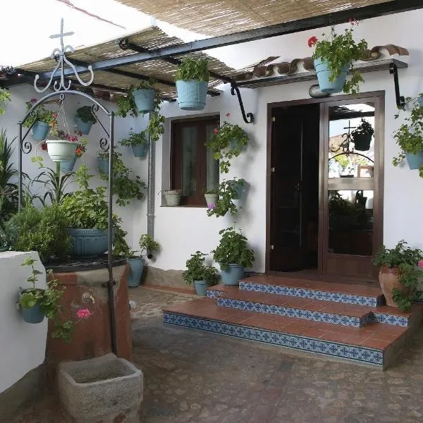 Casa Del Abuelo Martín, hotel a Villaviciosa de Córdoba