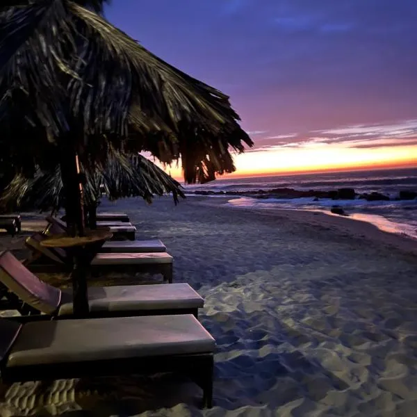 Los Corales, hotel v destinaci Máncora