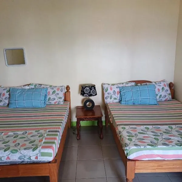 Calitang Pearl Cottage, hotel v destinaci Nacpan