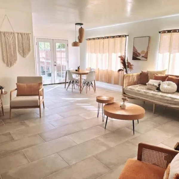 Adobe Hideaway House, hotel v destinaci Joshua Tree
