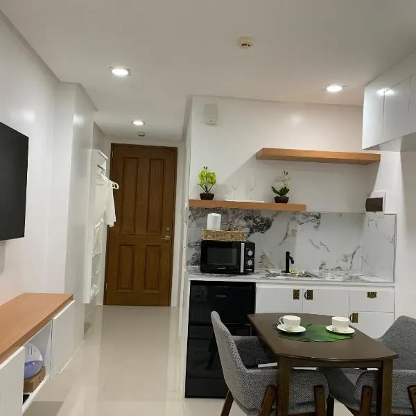 Givande Studio Unit at One PonteFino、バタンガスのホテル