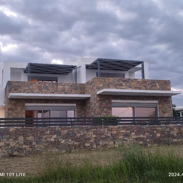 Molineux Luxury Nikiti, hotel v destinaci Nikiti