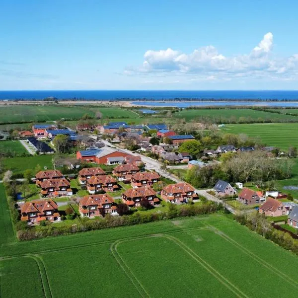 FeWo Sonnenblick - Meer Urlaub, hotel in Fehmarn