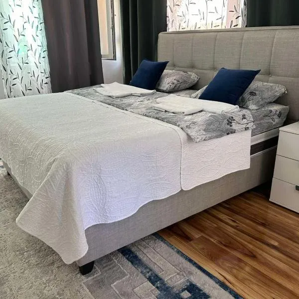 Apartman Glorija, hotel in Kotor
