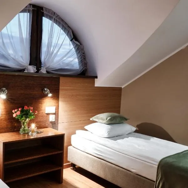 Restauracja Perła – hotel w mieście Oborniki Śląskie