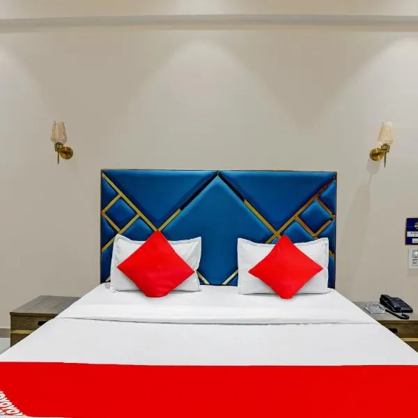 Super OYO Flagship Hotel Shree Palace, hotel in Dighas