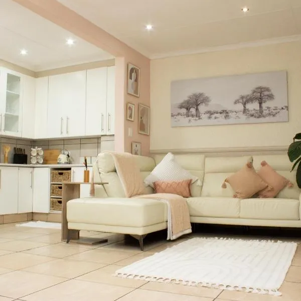 Neapolitan Guesthouse, hotell i Alberton