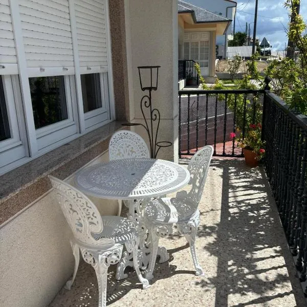 CASA DE LA NIÑA,Chalet familiar con gran terraza, hotel v destinaci Fisterra