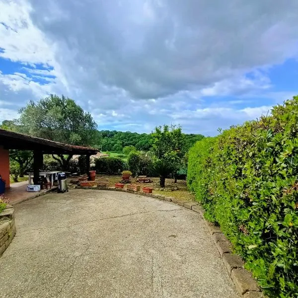 Casa Micuccio, hotel v destinaci Torrimpietra