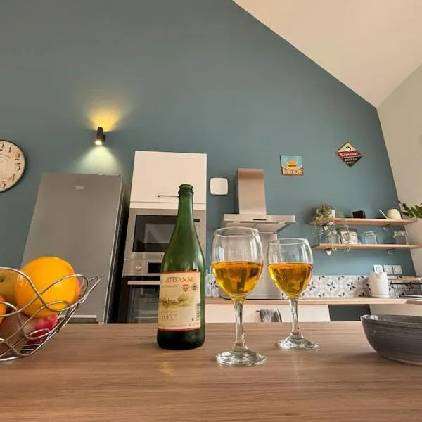 Duplex Parapluies de Cherbourg Netflix Parking, hotel v destinaci Cherbourg en Cotentin