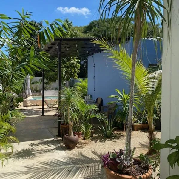 Mérida में, होटल Departamento cocoonning en "Casa Livia" piscina y jardín