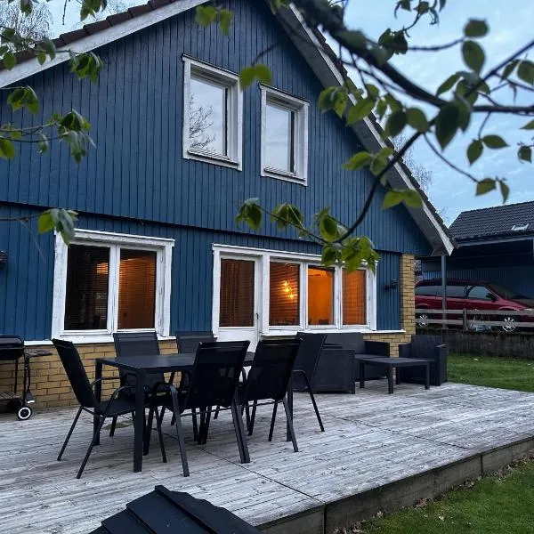Family Friendly Villa Close To Ullared, 3bedrooms, hotel in Älvsered