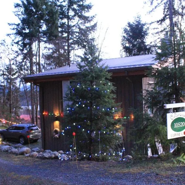 Along the Way, hotel in Youbou