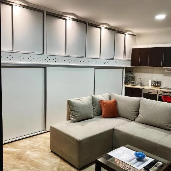 Apartman Nika, מלון בKostolac