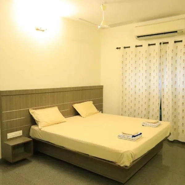 Transit Nest - Homely stay Near Madurai Airport, מלון בTirupparangunram