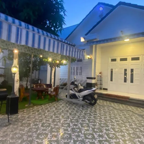 Villa homestay Misa, hotel v destinaci Phan Thiết
