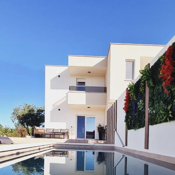 Villa Minerva Zadar, hotel di Murvica