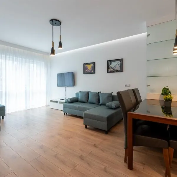Very Stylish&Secure Penthouse -Free Parking, hotel v Łódźu