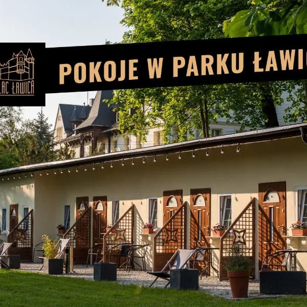 Pokoje w parku i folwarku przy Pałacu Ławica, hotel em Kłodzko