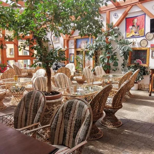 Pension Hochheimer Schlösschen, hotel v destinaci Erfurt