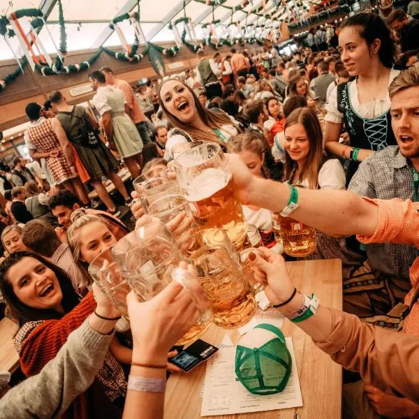 ESN Oktoberfest Campsite, hotel v Mnichově