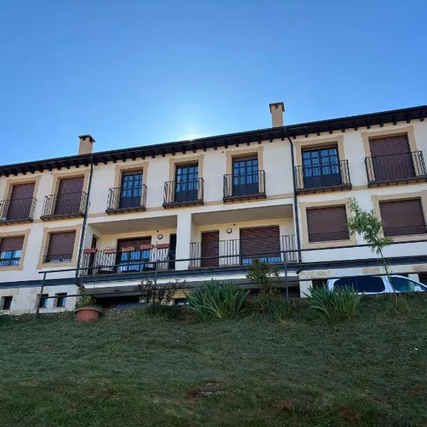 Apartamento Mirador del Pantano 1, hotel in Vinuesa