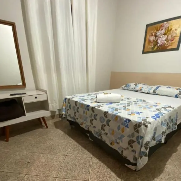 Pousada e Hospedaria Regina, hotell i Vargem Alta