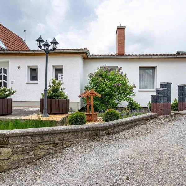 Ferienwohnung zum Specht, hotel in Spechtritz