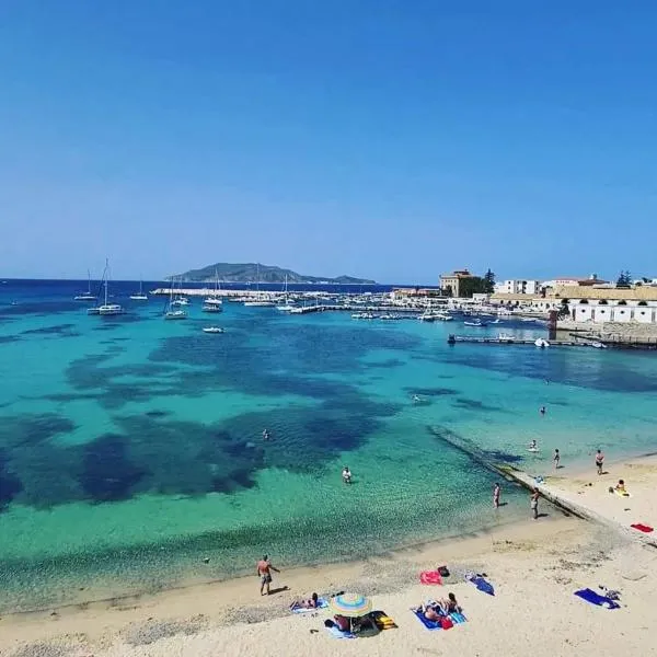 A due passi dal Mare PRAIA HOUSE, hotel v destinaci Favignana