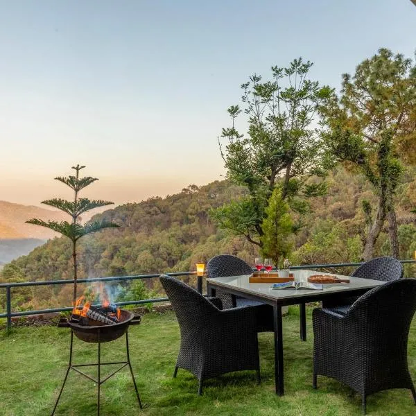 Alaya Stays Live Life 2BHK Apartment in Kasauli, hotell sihtkohas Kasauli