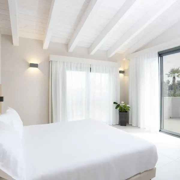Ros'e Mari Green Home Hotel, hotel v destinaci Oristano