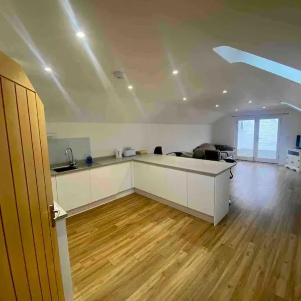Truro City Escape (self contained apartment), hotel in Truro