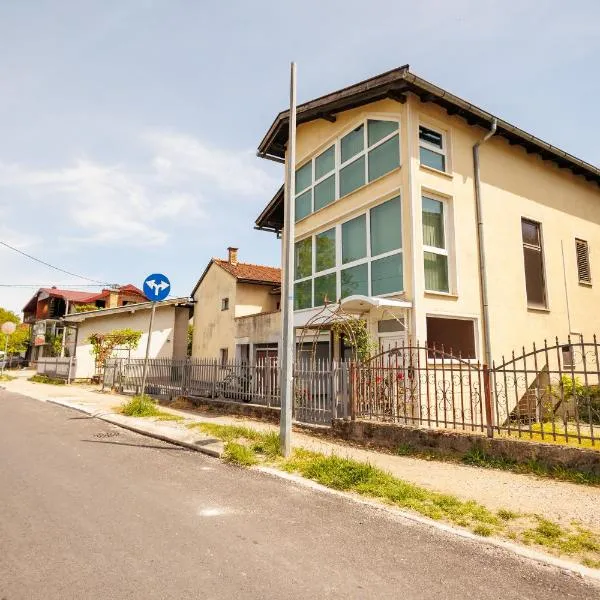 Guest House Fiona, hotel in Bihać