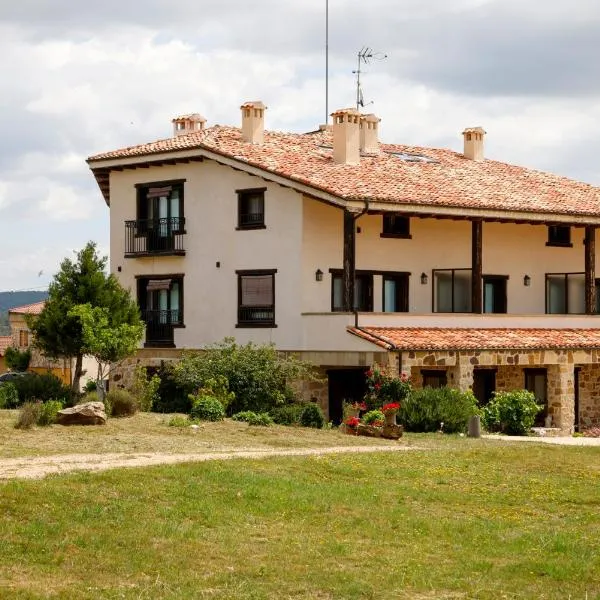 Hotel Valdelinares (Soria), hotel in San Esteban de Gormaz